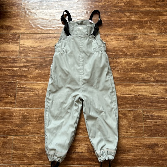 Zara rubberised fleece overalls - Picture 2 of 3